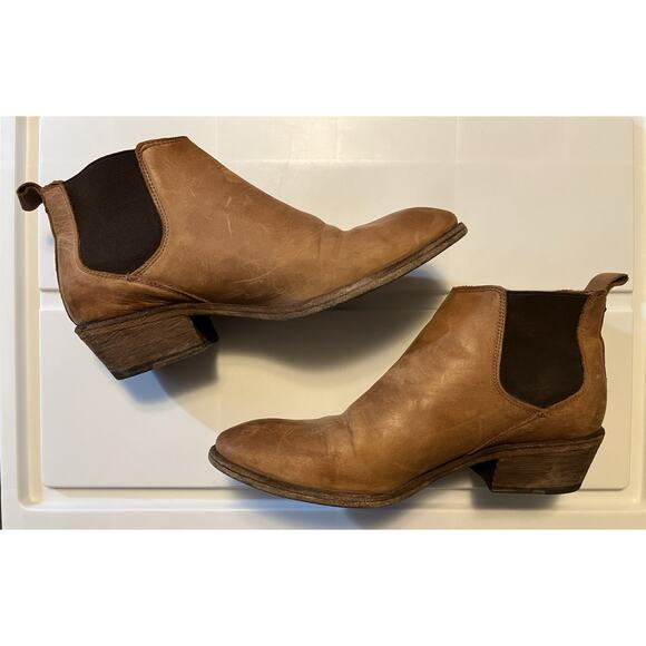 Frye Ankle Boots Carson Chelsea Women’s Size 9M Cognac Western Brown Leather - Picture 10 of 12